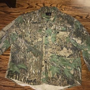 Vintage realtree camo button up